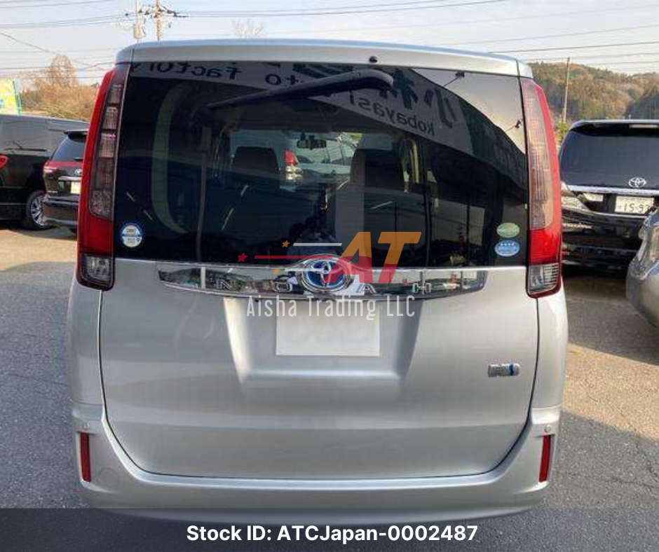 2015 Toyota Noah